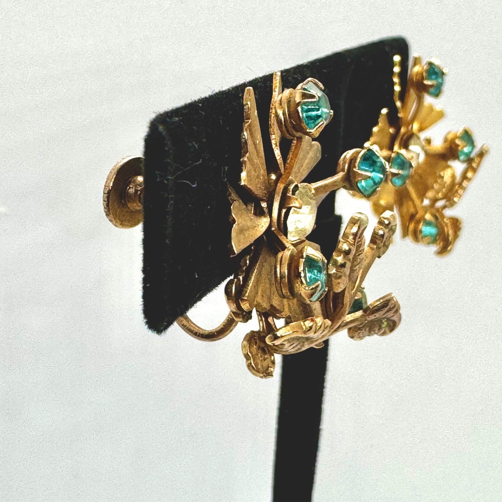 Vintage 1940s Floral Screwback Earrings Gold Tone Aqua Rhinestone Bouquet‎ - Picture 6 of 10